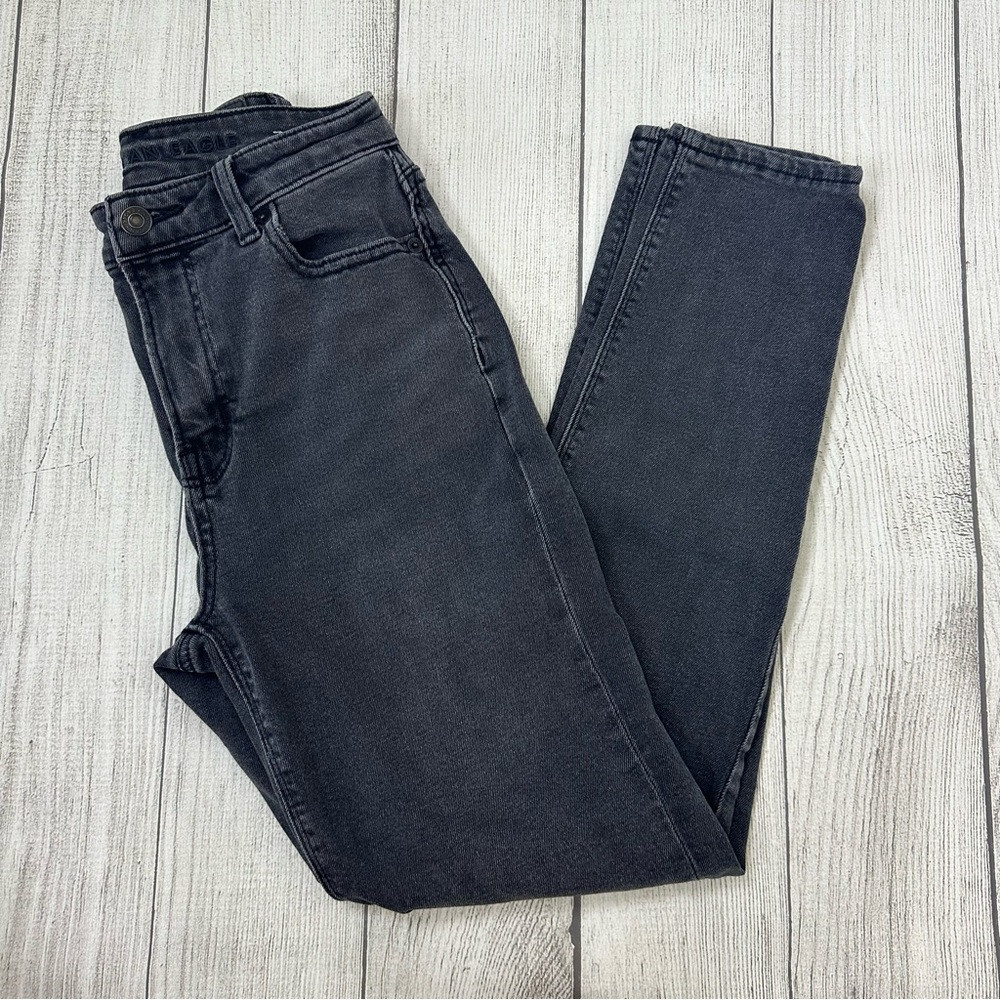 American Eagle stretchy curvy mom jean black wash